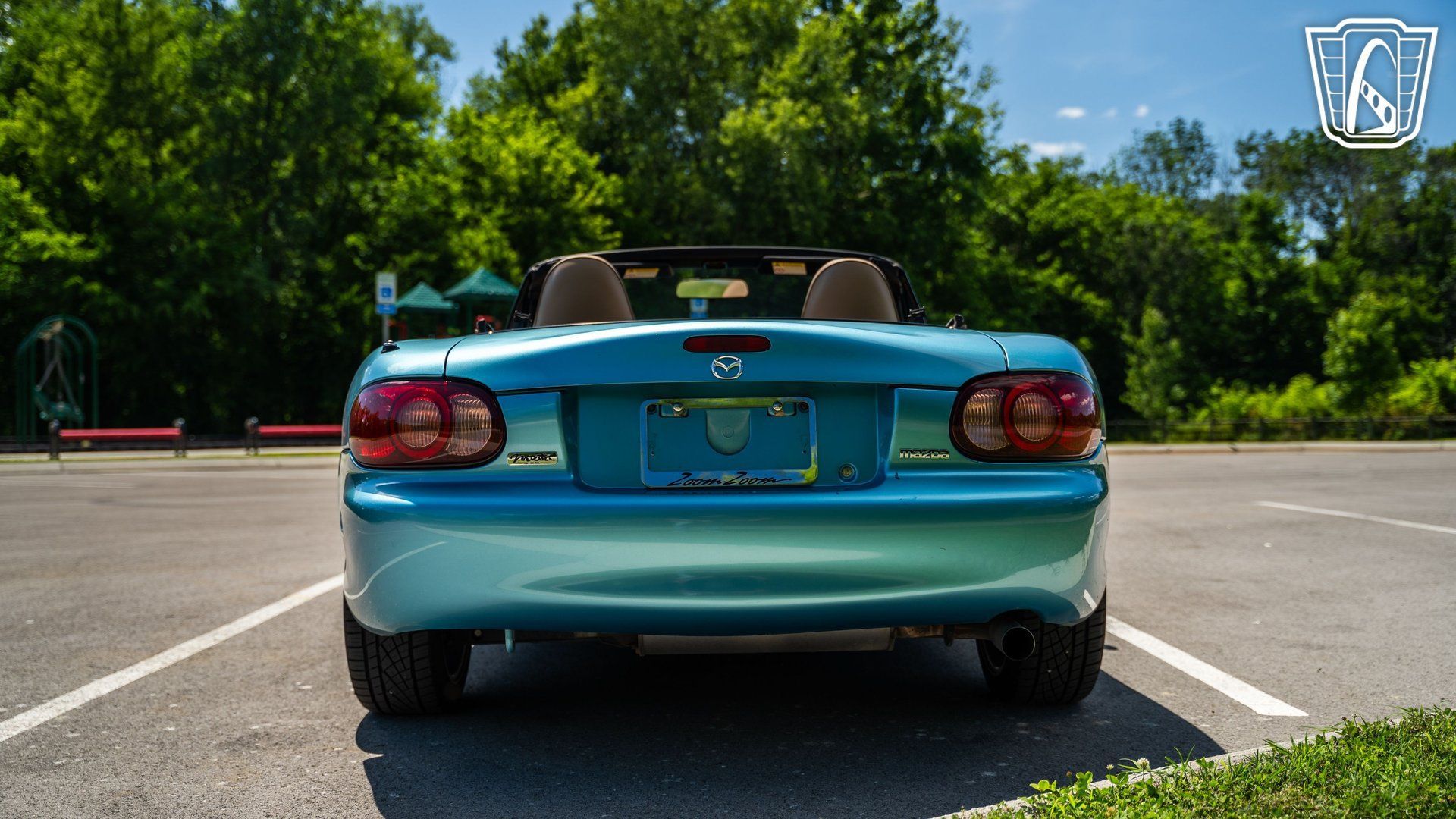 Used 2001 MAZDA MX-5 Miata RWD image 15