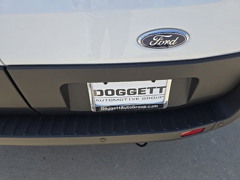 New 2025 Ford Transit 250 148 Medium Roof w/ Load Area Protection Package image 8