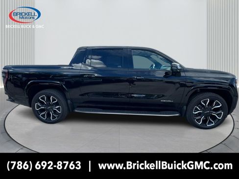 New 2025 GMC Sierra EV Denali image 4