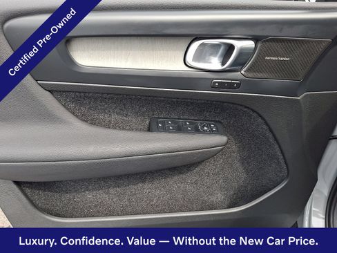Certified 2024 Volvo XC40 B5 Plus w/ Protection Package Premier AWD/4WD image 13