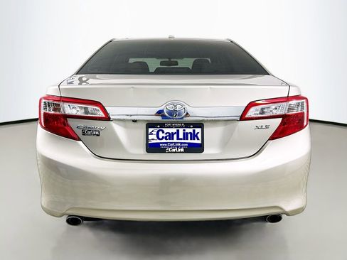 Used 2013 Toyota Camry XLE FWD image 7