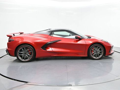 Used 2026 Chevrolet Corvette Stingray Convertible w/ Z51 Performance Package RWD image 8