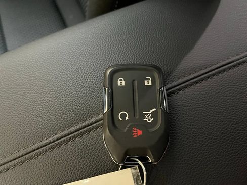 Used 2023 GMC Terrain SLE w/ Driver Convenience Package AWD/4WD image 44