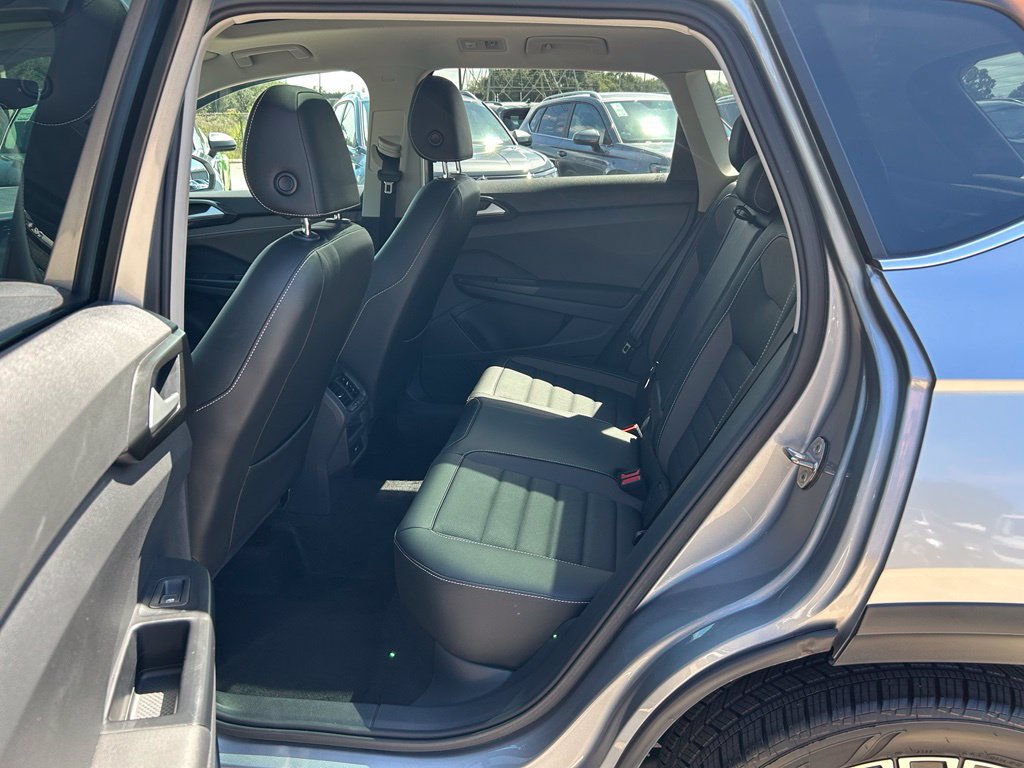Certified 2023 Volkswagen Taos SEL AWD/4WD image 54