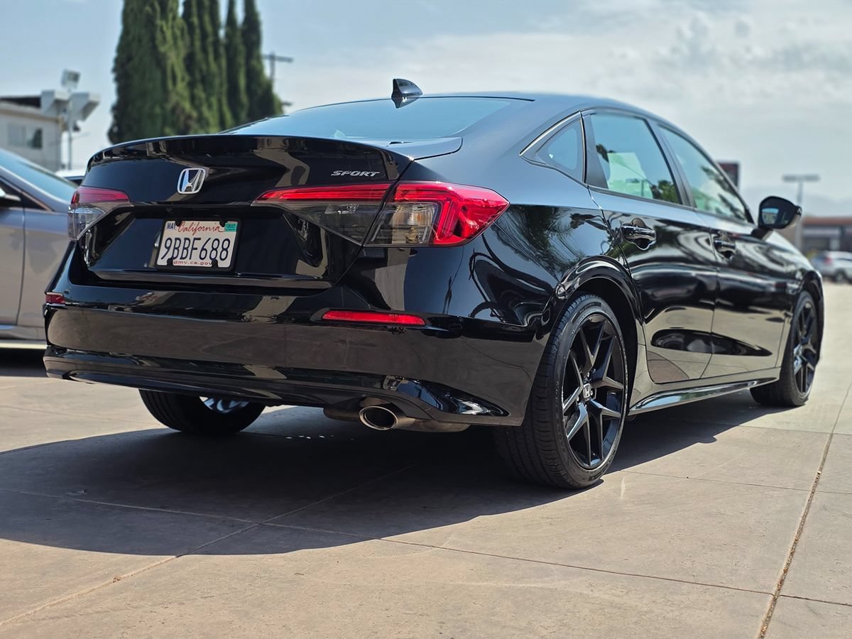 Used 2022 Honda Civic Sport image 12