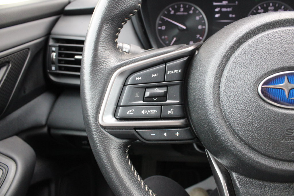 Used 2024 Subaru Outback Premium AWD/4WD image 12
