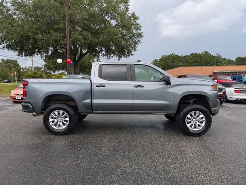 Used 2021 Chevrolet Silverado 1500 Custom AWD/4WD image 4