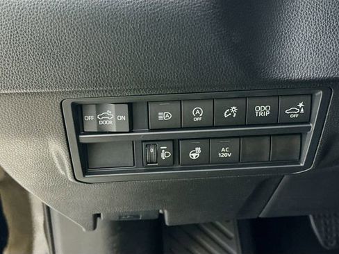 New 2026 Toyota Tundra SR5 image 10