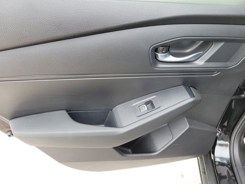 Used 2025 Honda Accord SE image 10