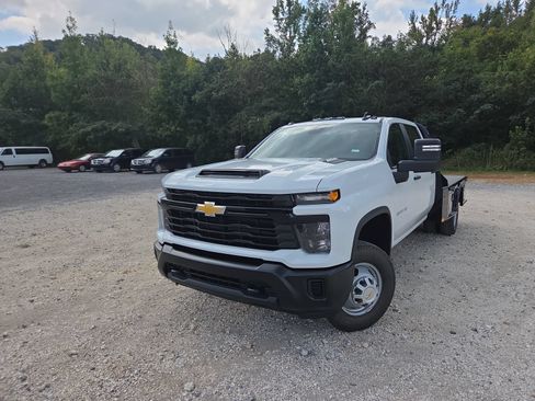 New 2026 Chevrolet Silverado 3500 W/T w/ WT Convenience Package AWD/4WD image 12