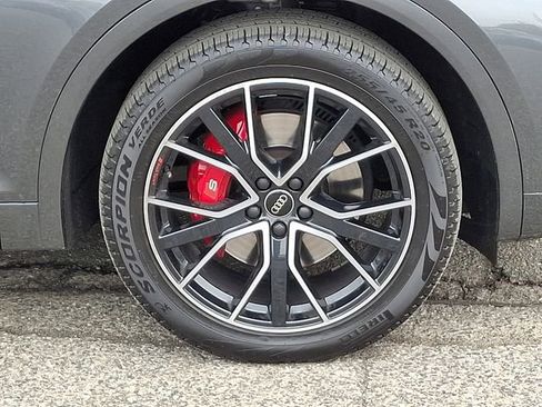 Used 2025 Audi SQ5 Premium Plus AWD/4WD image 24