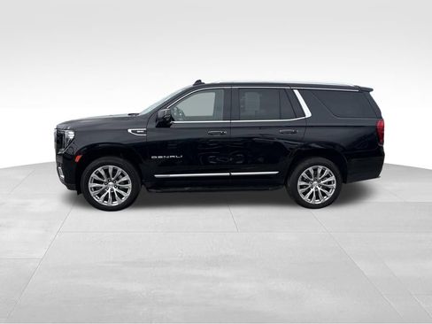Used 2024 GMC Yukon Denali w/ Max Trailering Package AWD/4WD image 3