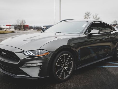 Used 2018 Ford Mustang Coupe w/ Equipment Group 101A image 21
