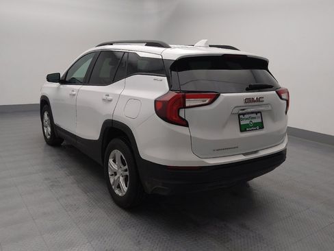 Used 2023 GMC Terrain SLE w/ Driver Convenience Package image 5