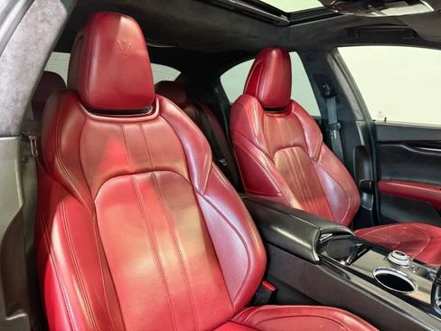 Used 2022 Maserati Ghibli Modena RWD image 34