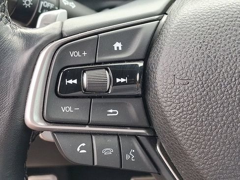 Used 2018 Honda Accord Sport image 21