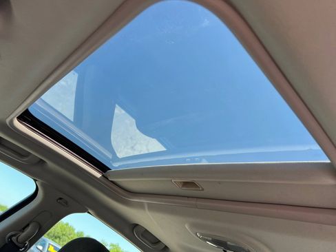 Used 2014 Chevrolet Impala LT w/ LT Sunroof Package image 15