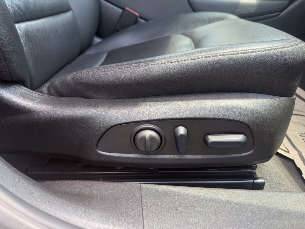 Used 2024 Chevrolet Malibu LT FWD image 50