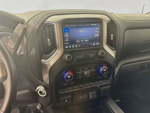 Used 2021 Chevrolet Silverado 1500 LT Trail Boss w/ Convenience Package II AWD/4WD image 14