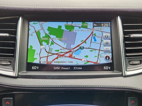 Used 2019 INFINITI QX50 Essential w/ Sensory Package AWD/4WD image 26