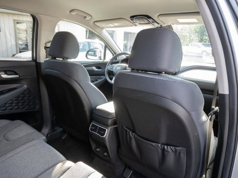 Used 2021 Hyundai Santa Fe SE FWD image 23