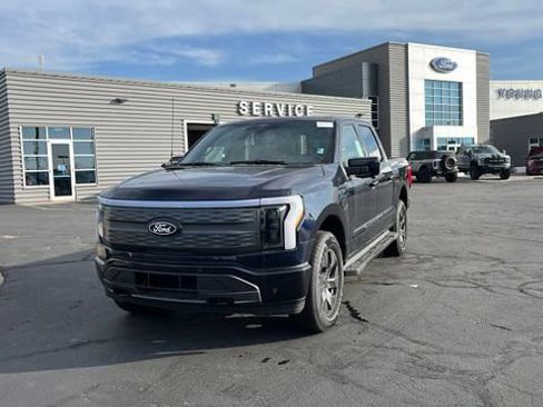 Used 2024 Ford F150 Lightning Lariat image 1