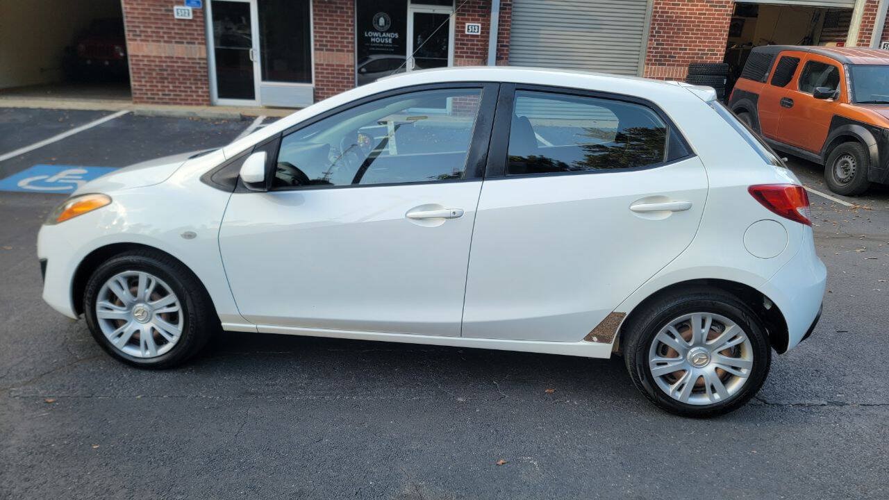 Used 2014 MAZDA MAZDA2 Sport FWD image 8