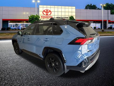 Used 2024 Toyota RAV4 XSE w/ Advanced Technology Package AWD/4WD image 3