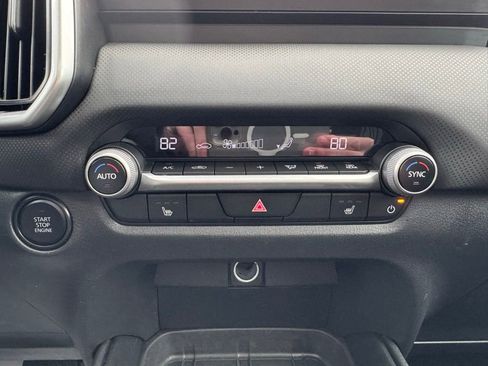 Used 2025 MAZDA CX-50 AWD 2.5 S w/ Premium Package image 19