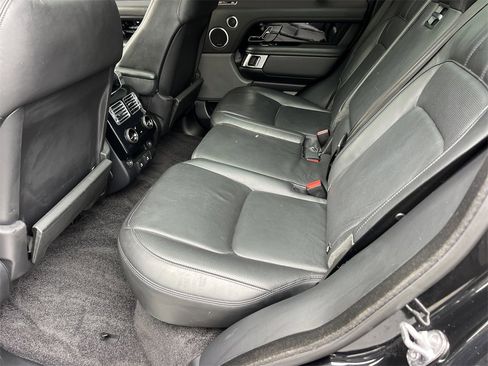Used 2022 Land Rover Range Rover Westminster Edition image 7