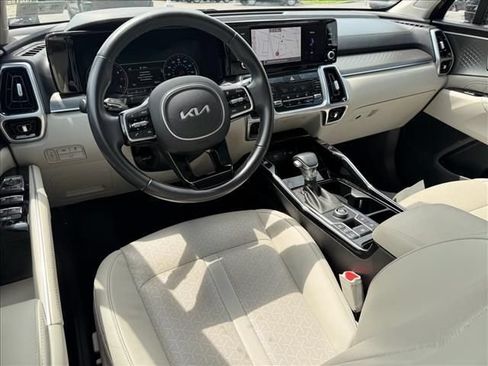Used 2022 Kia Sorento SX FWD image 8