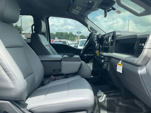 New 2026 Ford F450 XL w/ XL Driver Assist Package AWD/4WD image 12