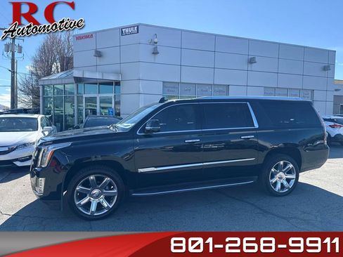 Used 2019 Cadillac Escalade ESV Premium Luxury image 1