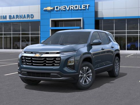 New 2026 Chevrolet Equinox LT AWD/4WD image 6
