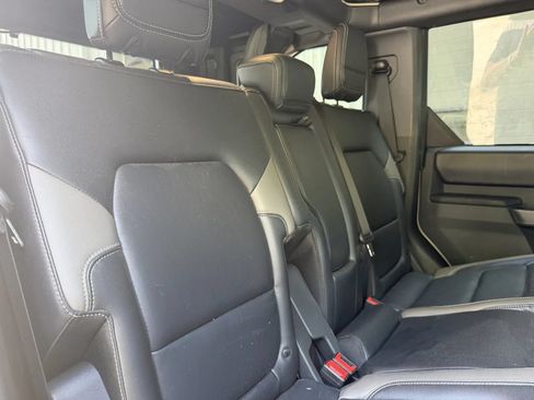 Used 2025 Ford Bronco Outer Banks AWD/4WD image 15