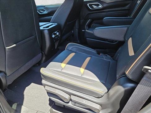 Used 2024 GMC Yukon AT4 w/ AT4 Premium Plus Package AWD/4WD image 20