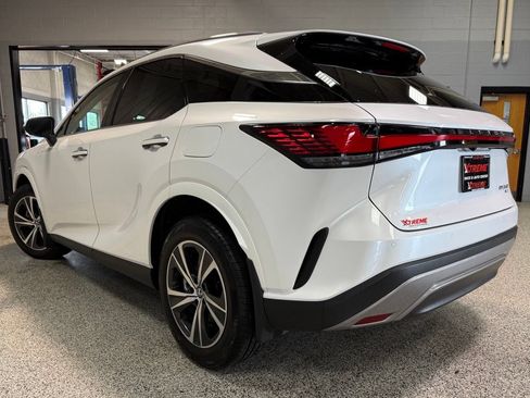 Used 2024 Lexus RX 350 Premium w/ Convenience Package AWD/4WD image 4