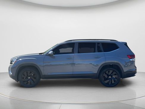 New 2026 Volkswagen Atlas SE FWD image 5