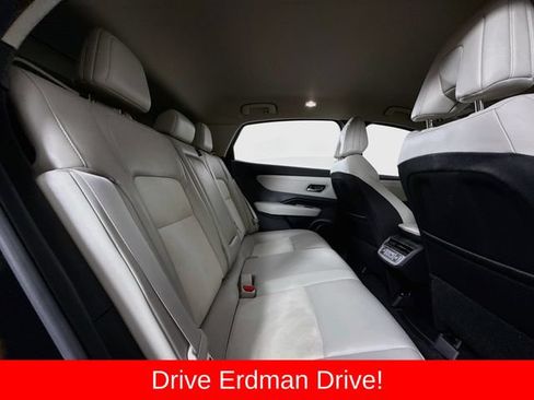 Used 2023 Nissan Ariya FWD image 28