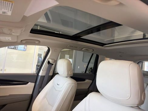 Used 2024 Cadillac XT6 Premium Luxury w/ LPO, Floor Liner Package AWD/4WD image 2