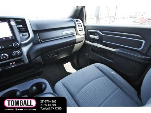 Used 2024 RAM 2500 Big Horn AWD/4WD image 12