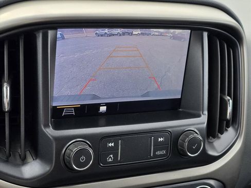 Used 2019 Chevrolet Colorado Z71 image 5