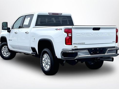 Used 2023 Chevrolet Silverado 2500 LTZ AWD/4WD image 5
