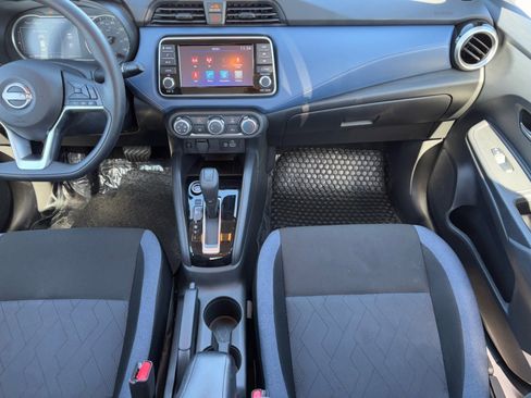 Used 2025 Nissan Versa SV image 14