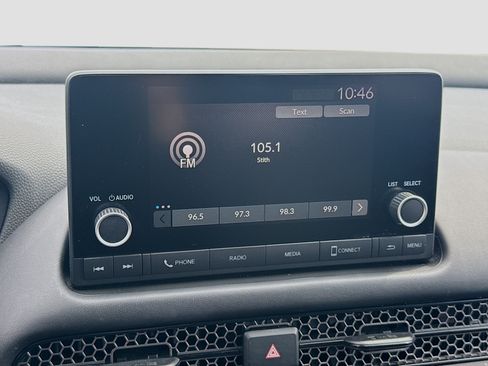 Used 2024 Honda HR-V Sport image 11