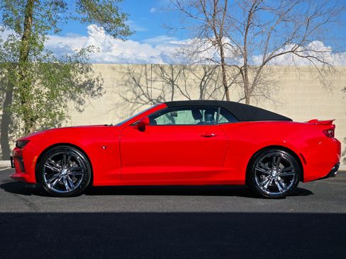 Used 2016 Chevrolet Camaro SS image 9