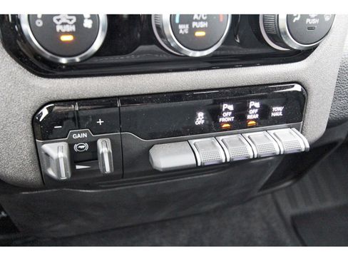 Used 2025 RAM 1500 Tradesman w/ Night Edition image 29