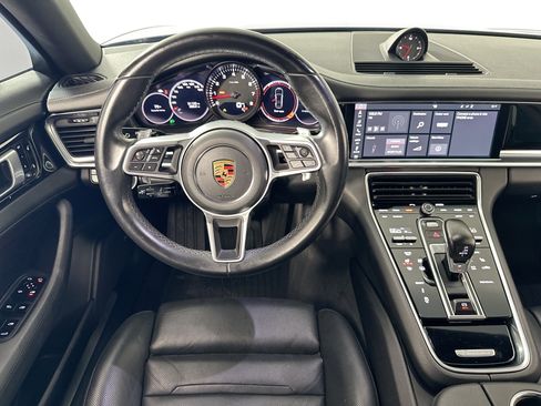 Used 2018 Porsche Panamera 4 AWD/4WD image 24