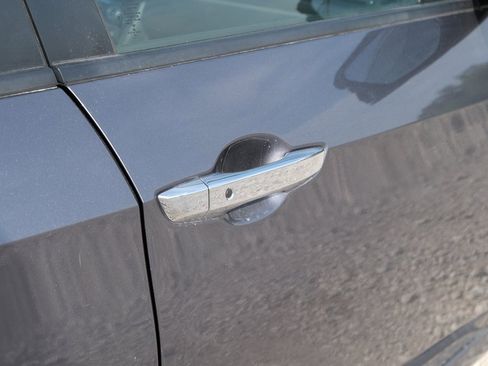 Used 2020 Honda Civic Touring image 6