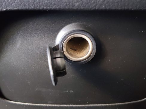 Used 2012 Kia Sorento LX image 27